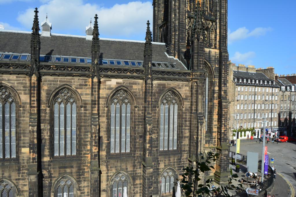Royal Mile Elegance - Space & Luxury Apartment Edinburgh Exterior photo